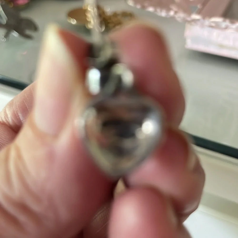 Vintage sterling silver garnet heart earrings